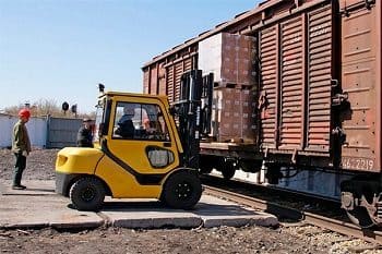 Стоимость вагонных перевозок грузов в Калуге